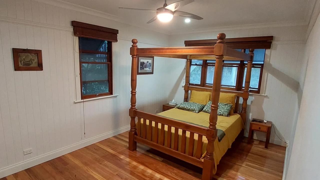 Greenslopes - Rent: $340 a week, bills included; Features: Master bedroom in a three bedroom Queenslander. Room has a TV, walk-in robe and ensuite. Access to the garage will cost extra.