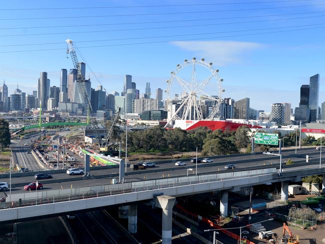 MELBOURNE, AUSTRALIA - NewsWire Photos JULY 21, 2024: The view of Melbourne city and the inner west from a flyover on the soon to be completed West Gate Tunnel Project at Footscray. Picture: NewsWire / Andrew Henshaw