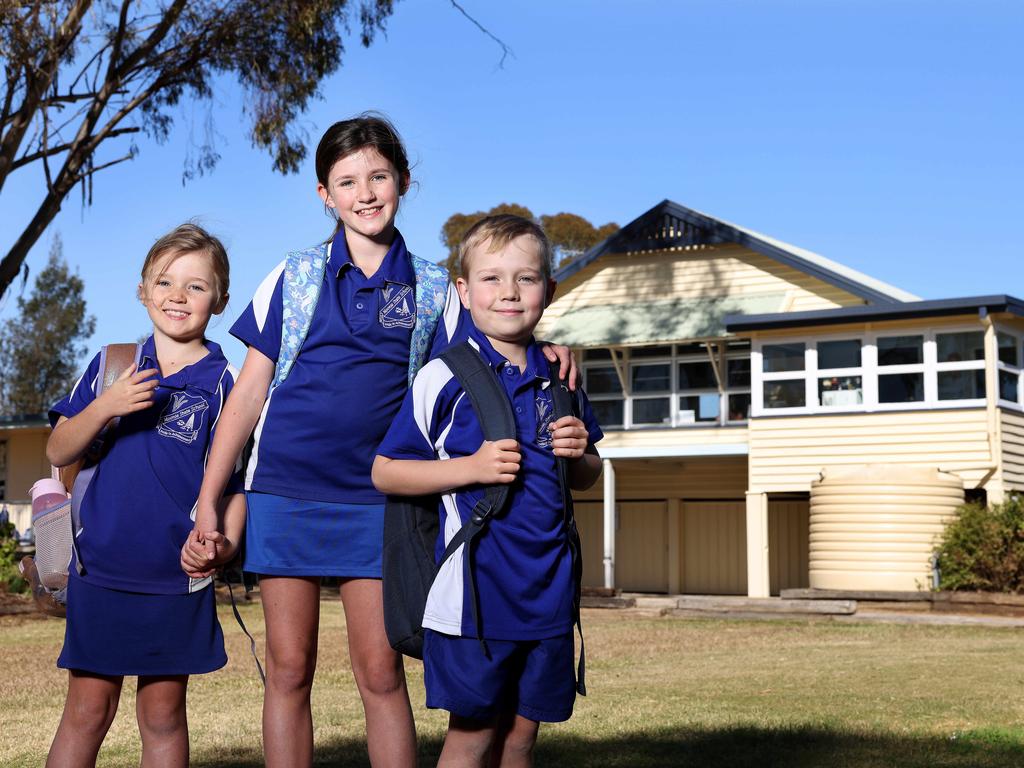 Leila Pevy (Year 3), Josie Nolan (Year 5) and Lincoln Donohoe (Year 2) at Moonie State School. Picture: Toby Zerna