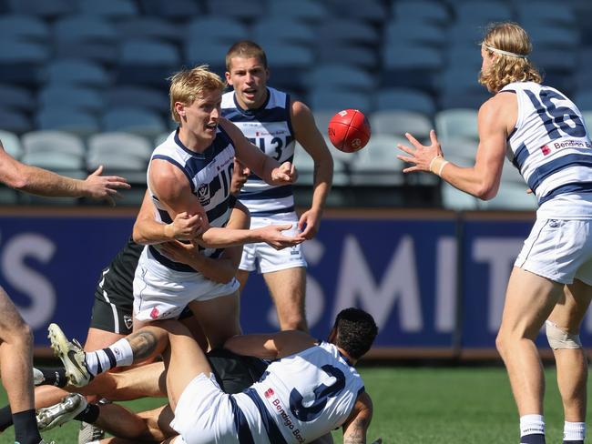 Mitch Knevitt dominated on the inside in Geelong’s semi-final defeat. Picture: Rob Lawson/AFL Photos