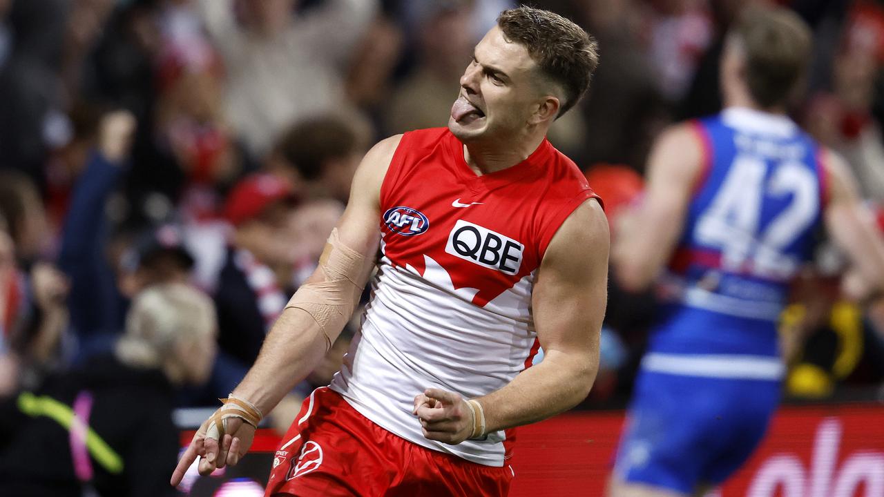 Sydney's Tom Papley celebrates kicking a goal Photo by Phil Hillyard