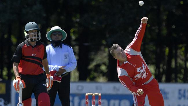 Spotswood recruit Jarryd Vernon sends one down for Gisborne. Picture: Andy Brownbill