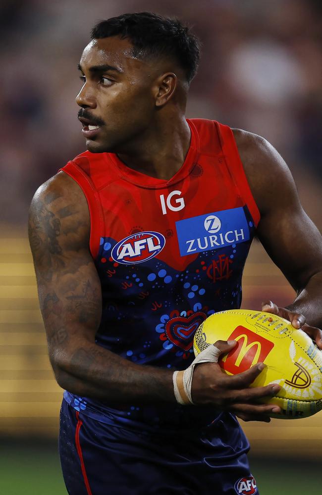 MELBOURNE , AUSTRALIA. May 26 , 2024. Round 11. Melbourne vs St Kilda at the MCG. Kysaiah Pickett of the Demons . Pic: Michael Klein