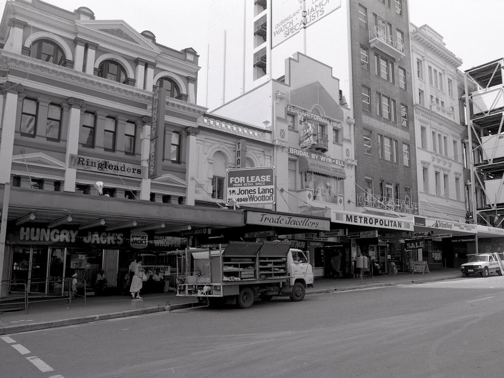 Queen St in pre-mall days