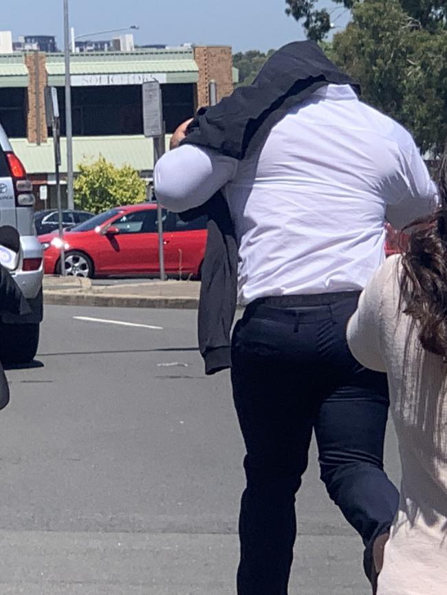 Minto man Anthony John Leao-seve, 32, running out of Campbelltown Court. Picture: Lauren Ferri