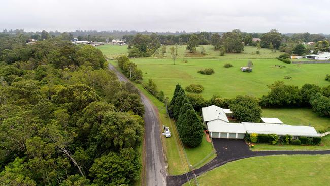 Derriwong Road in Dural near where a caravan was found that apparently contained explosives and anti-Semitic material. Picture: NewsWire / Damian Shaw