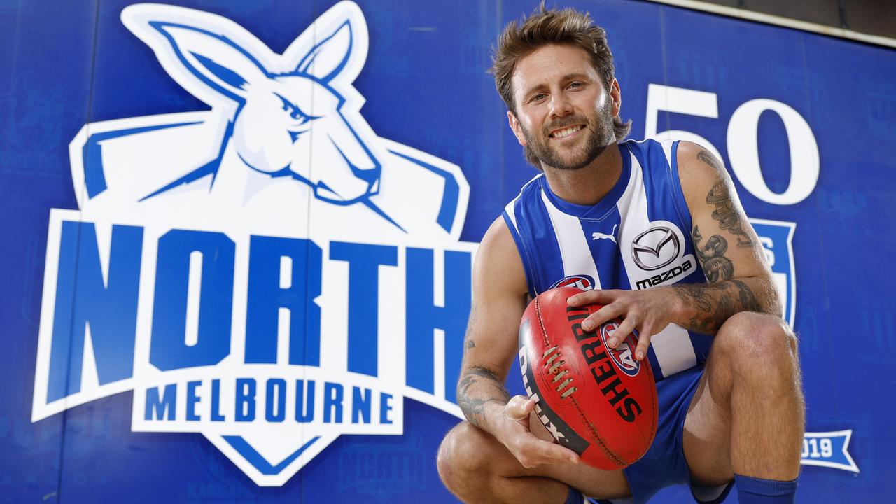 NCA. MELBOURNE, AUSTRALIA. October 28, 2024. AFL. Caleb Daniel tries on his new collars after being traded to North Melbourne from the Western Bulldogs in the recent trade period . Pictures : Michael Klein