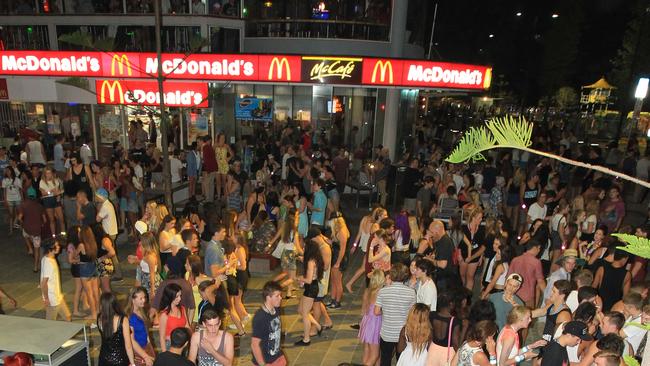 Schoolies Surfers Paradise . Photo Mike Batterham