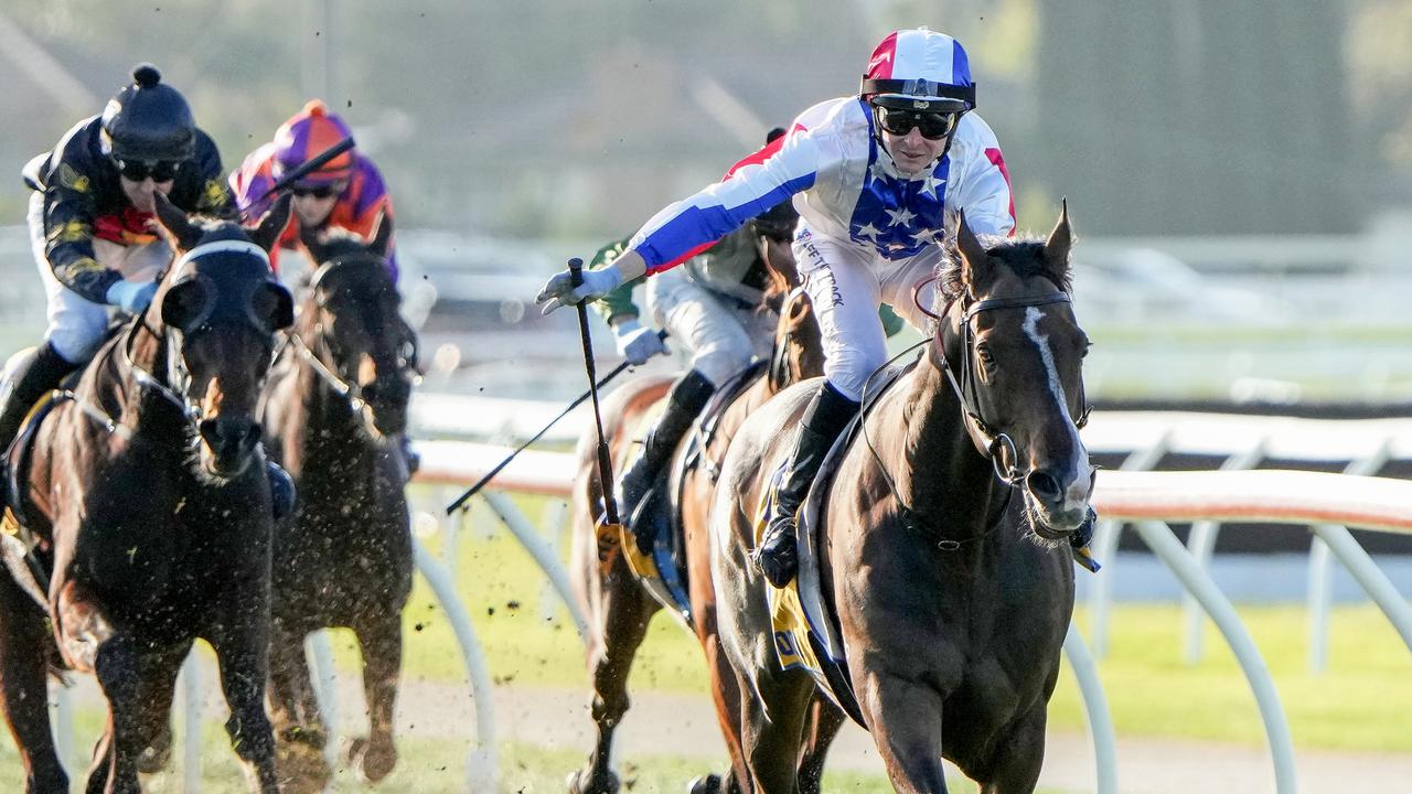 Brad Waters’ Warrnambool Thursday tips: $7 pick in Cup