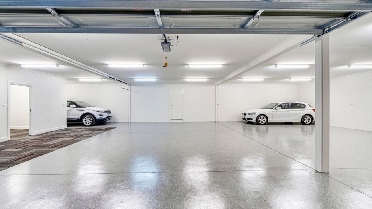 Jaw-dropping Narrabundah home with 12-car garage could set new record ...