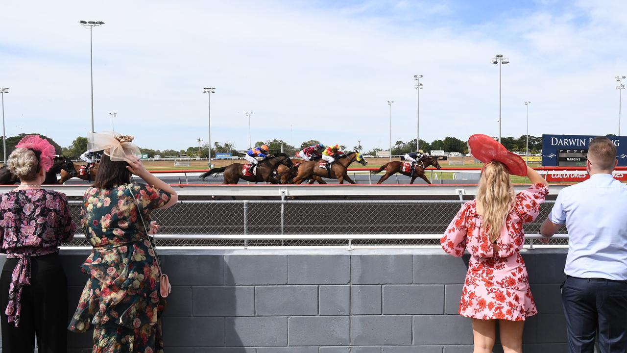 Punters at Darwin Ladies Day. Picture: (A)manda Parkinson