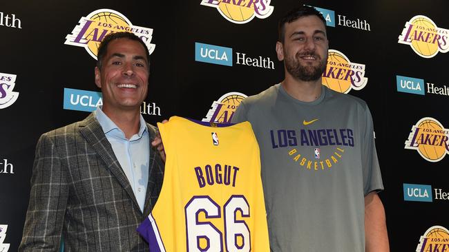Andrew Bogut agrees to 1-year deal with Lakers – Orange County Register