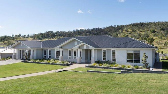 To be built in the Fairways Estate at Hatton Vale, this designer home on 0.41ha could be yours for $659,000