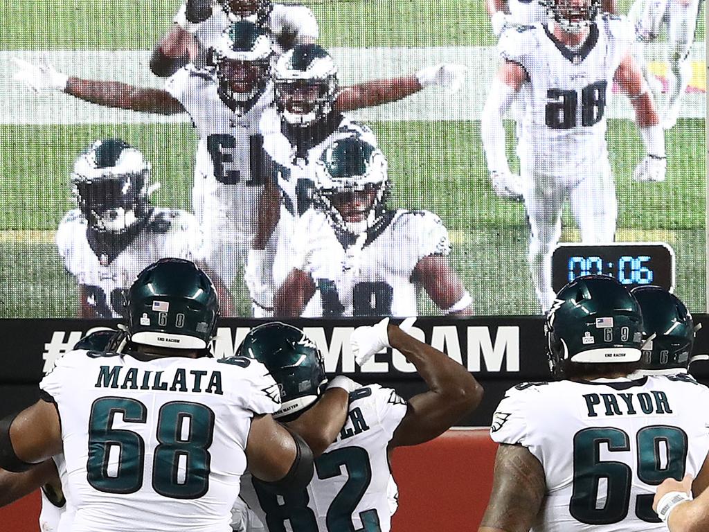 Russell Crowe on X: Jordan Mailata to the Philadelphia Eagles