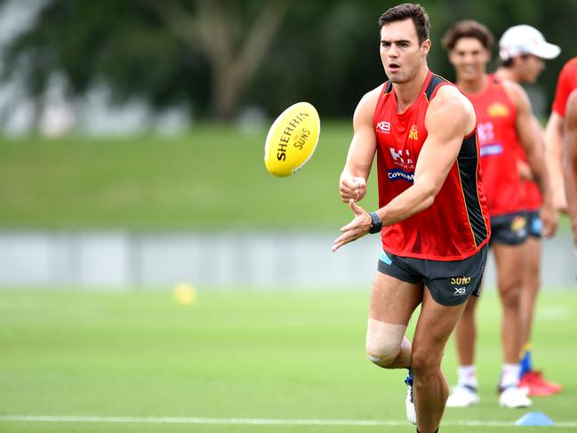 Gold Coast Suns training at Riverway Stadium. Jack Leslie. Picture: Alix Sweeney