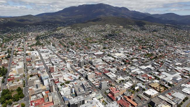 With City Deals not p[art of Labor policy, there are fears Hobart could miss out if its City Deal is not signed before the next federal election.