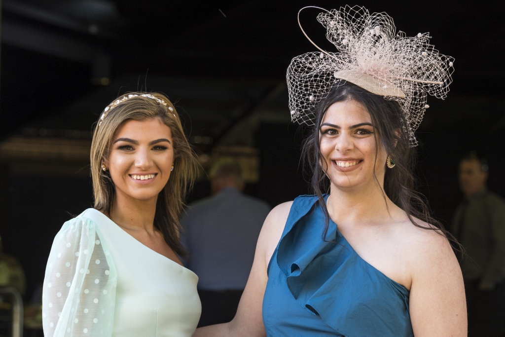 Cousins Anne (left) and Jessica Stephens at Weetwood 2020 at Clifford Park, Saturday, September 26, 2020. Picture: Kevin Farmer