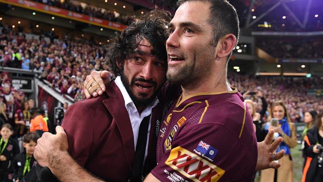 Cameron Smith  with an emotional Johnathan Thurston following the State of Origin decider. Picture: AAP