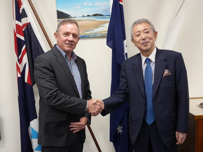 Livingstone Mayor Adam Belot with Mr Iwasaki.