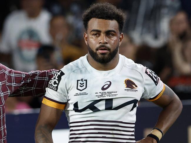 Kevin Walters concsoles Ezra Mam who is inconsolable after losing the 2023 NRL Grand Final between the Brisbane Broncos and the Penrith Panthers at Accor Stadium, Sydney Olympic Park. Pics Adam Head