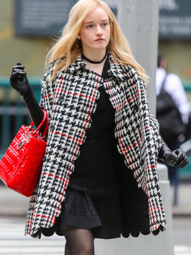 Julia Garner on the set of Inventing Anna in New York City. Picture: Jose Perez/Bauer-Griffin