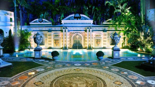 17/20
The Villa Casa Casuarina in Miami Beach, Florida
It's no surprise the former residence of Gianni Versace has a pool to brag about. The 'thousand mosaic pool' was crafted and made in Italy with thousands of colourful tiles, some of which were 24-karat gold. It was then broken down into sections and shipped to Miami where it was then rebuilt at Versace’s house.