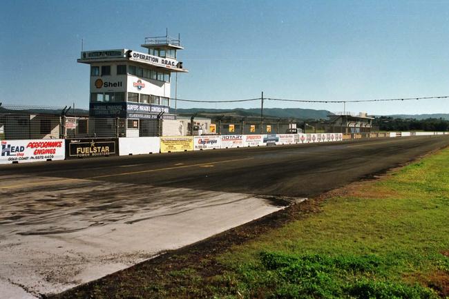 22 jul 1997. Surfers Paradise International Raceway site - COURT CASE - against it's redevelopment as a canal/estate. buildings