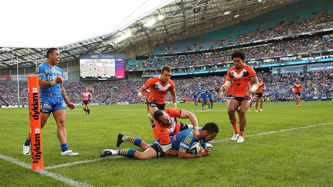 Parramatta's Jarryd Hayne scores a try.