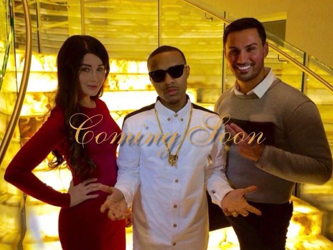 Mehajer posed in front of the staircase with rapper Bow Wow, and his estranged wife Aysha.