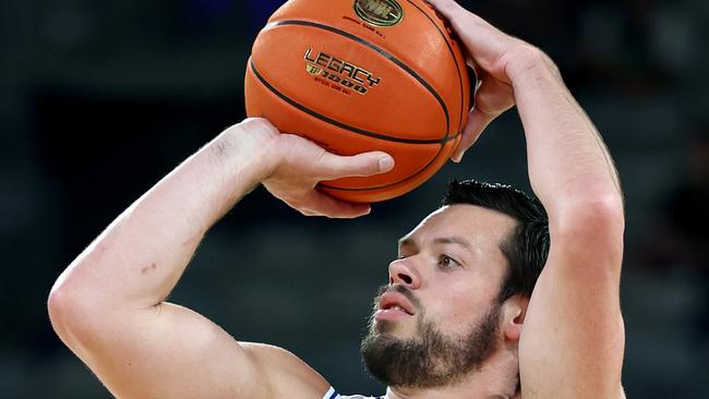 MELBOURNE, AUSTRALIA - FEBRUARY 02: Jason Cadee of the 36ers warms up ahead of the round 19 NBL match between South East Melbourne Phoenix and Adelaide 36ers at John Cain Arena, on February 02, 2025, in Melbourne, Australia. (Photo by Josh Chadwick/Getty Images)