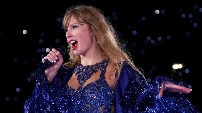 MELBOURNE, AUSTRALIA - FEBRUARY 16: EDITORIAL USE ONLY. NO BOOK COVERS Taylor Swift performs at Melbourne Cricket Ground on February 16, 2024 in Melbourne, Australia. (Photo by Graham Denholm/TAS24/Getty Images for TAS Rights Management)