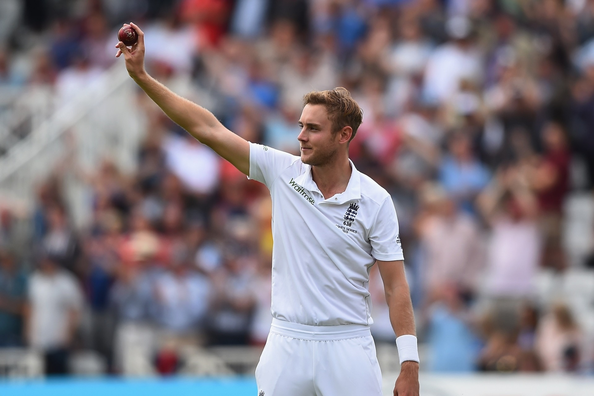 <h2>Stuart Broad tears Australia apart (2015)</h2><p>&nbsp;</p><p>The bowler who willingly admitted his admiration for Shane Warne to <a href="https://www.gq-magazine.co.uk/article/stuart-broad-ashes-interview-2023" target="_blank" rel="noopener">British <em>GQ</em></a>, stopped short of his mercy for the Australian team in 2015. In the fourth Test at Trent Bridge, Australia's batters succumbed in a fashion rarely seen; bowled out for 60 in the first innings. Helped in no short part by Broad, who took 8-15 off just 9.3 overs. Following his refusal to walk two years before, this cemented Broad as the ultimate Ashes villain. </p><p>&nbsp;</p><p><iframe title="YouTube video player" src="https://www.youtube.com/embed/fY0Ym30X5GU" width="560" height="315" frameborder="0" allowfullscreen="allowfullscreen"></iframe></p>