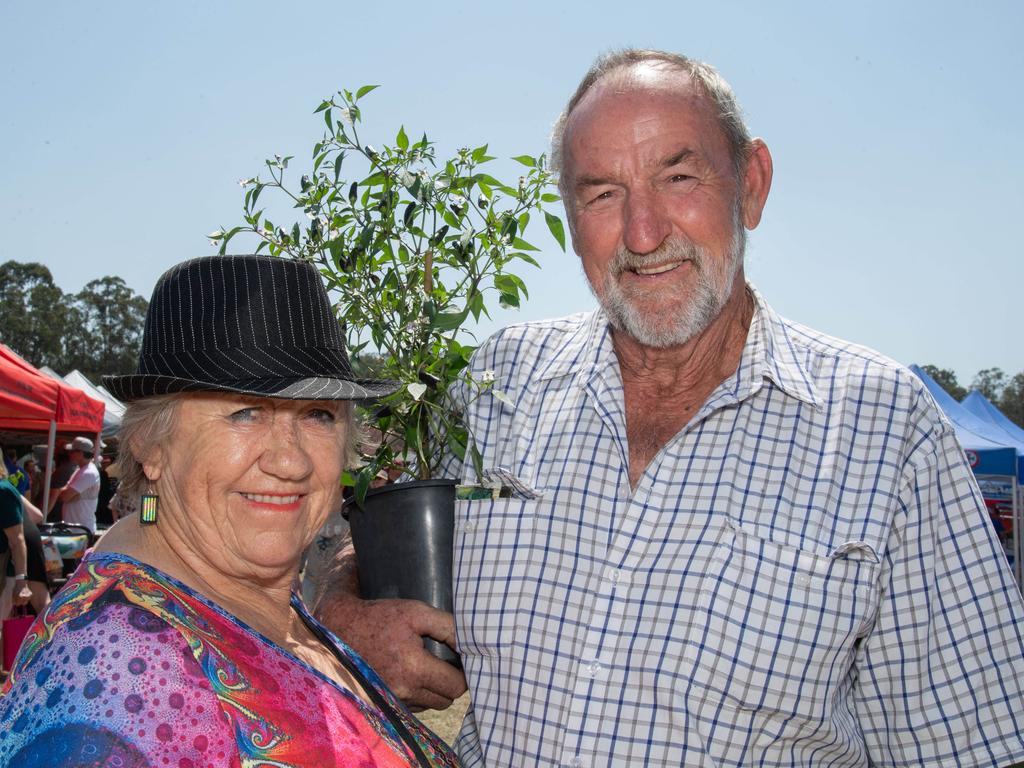 Judi and Bob Marshall at the Murphys Creek Chilli and Craft carnival. Sunday, September 22, 2024. Picture: Nev Madsen