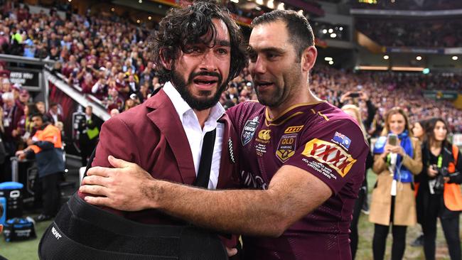 Cameron Smith with an emotional Johnathan Thurston following the State of Origin decider in 2017. Picture: AAP.