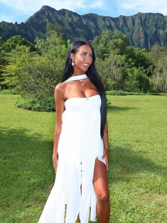 She shares her life, travels and modelling work online. Picture: @tildssearch
