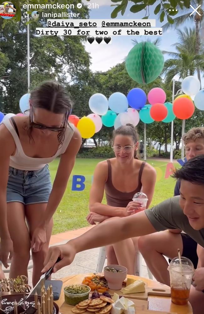 Olympic swimmers low-key celebrate in North Ward.