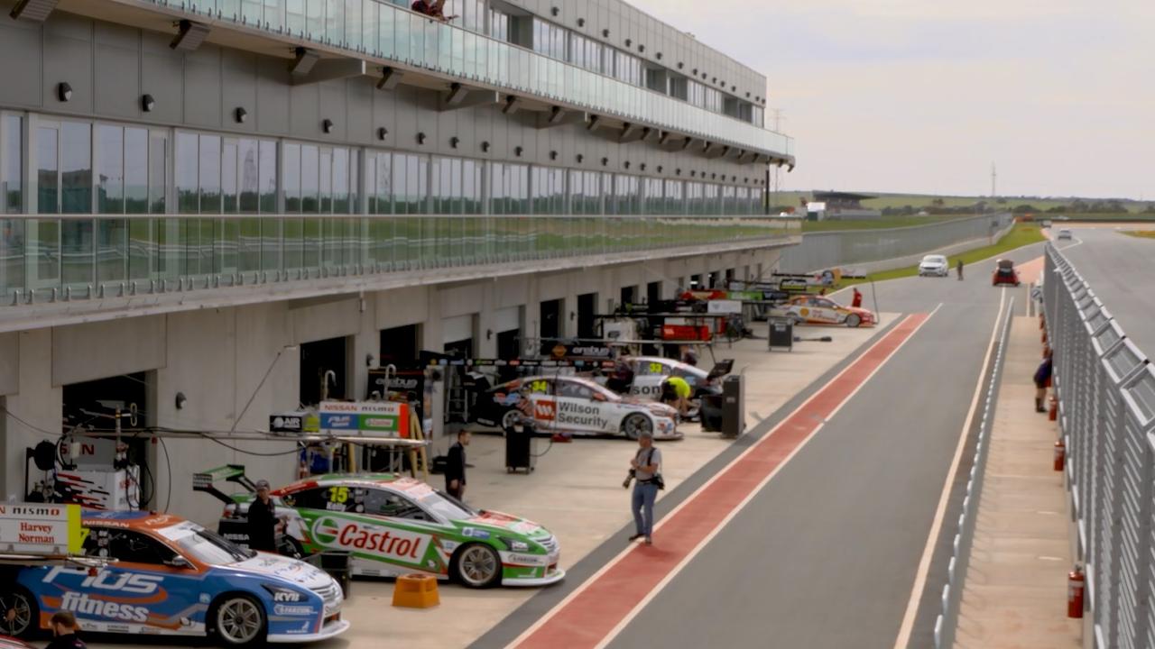 Ultimate Guide to Supercars' debut at The Bend, the OTR SuperSprint.