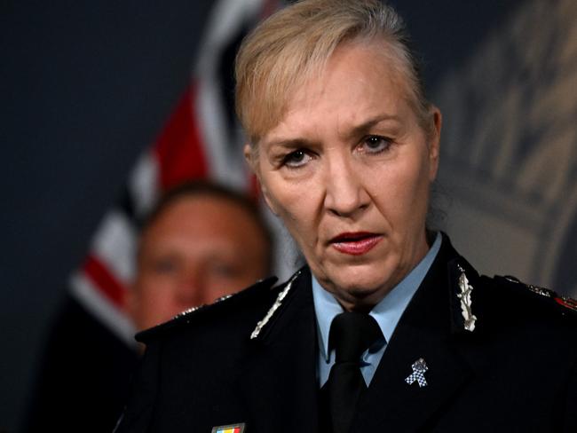 BRISBANE, AUSTRALIA - NewsWire Photos - FEBRUARY 20, 2024.Queensland Police Commissioner Katarina Carroll, flanked by Premier Steven Miles, announces her resignation at the QPS headquarters in Brisbane. Picture: Dan Peled / NCA NewsWire