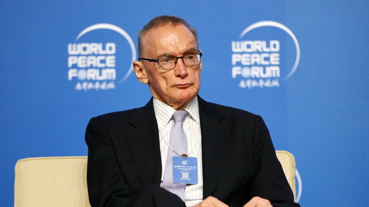 Bob Carr calls for evidence in possible foreign interference