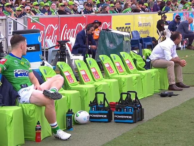 Tom Starling and Ricky Stuart were holding down the fort.