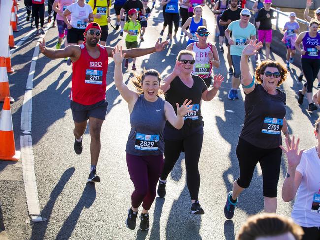 Run the Bridge Fun Run 2020 across Tasman Bridge. Picture: RICHARD JUPE