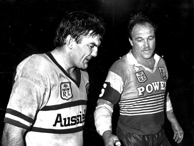 Gavin Miller and Wally Lewis after the playoff.