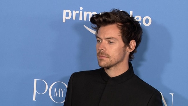 Harry Styles surprises fans with new haircut, Ents & Arts News