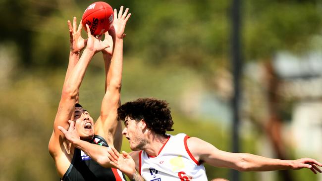 Tomo Owens of Frankston marks. (Photo by Josh Chadwick/AFL Photos/via Getty Images )