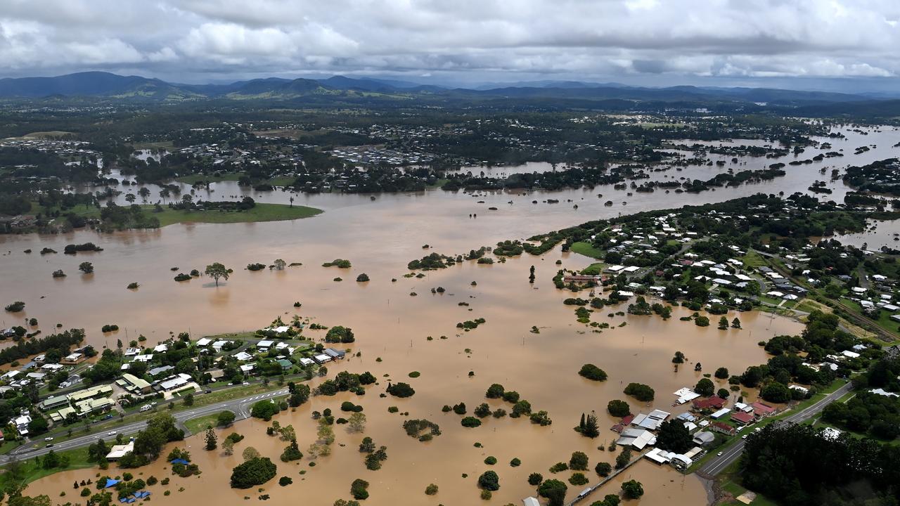 Floodwaters surround the town of Gympie on February 27, 2022. Photo: Bradley Kanaris/Getty Images