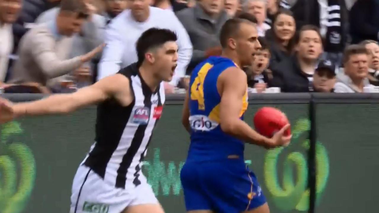 Brayden Maynard protests as Dom Sheed lines up for goal.