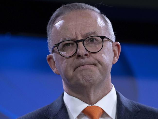 CANBERRA, AUSTRALIA - NewsWire Photos - AUGUST 29, 2022: Australian Prime Minister Anthony Albanese marks his 100th day in office at the National Press Club of Australia in Canberra. Picture: NCA NewsWire / Gary Ramage