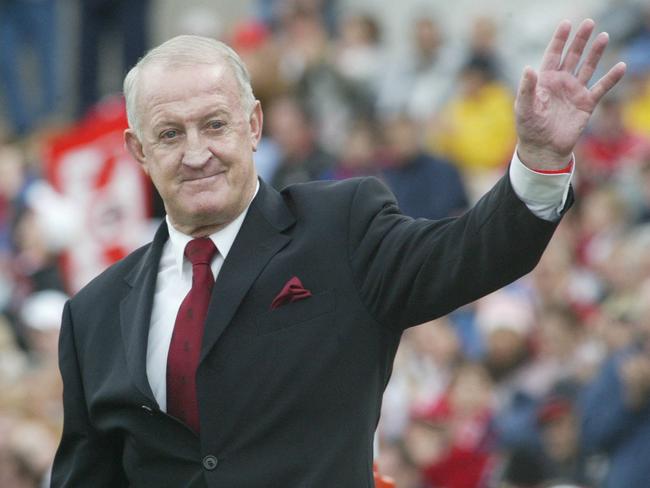 Legend John Raper waves to fans at revamped at Kogarah Oval.