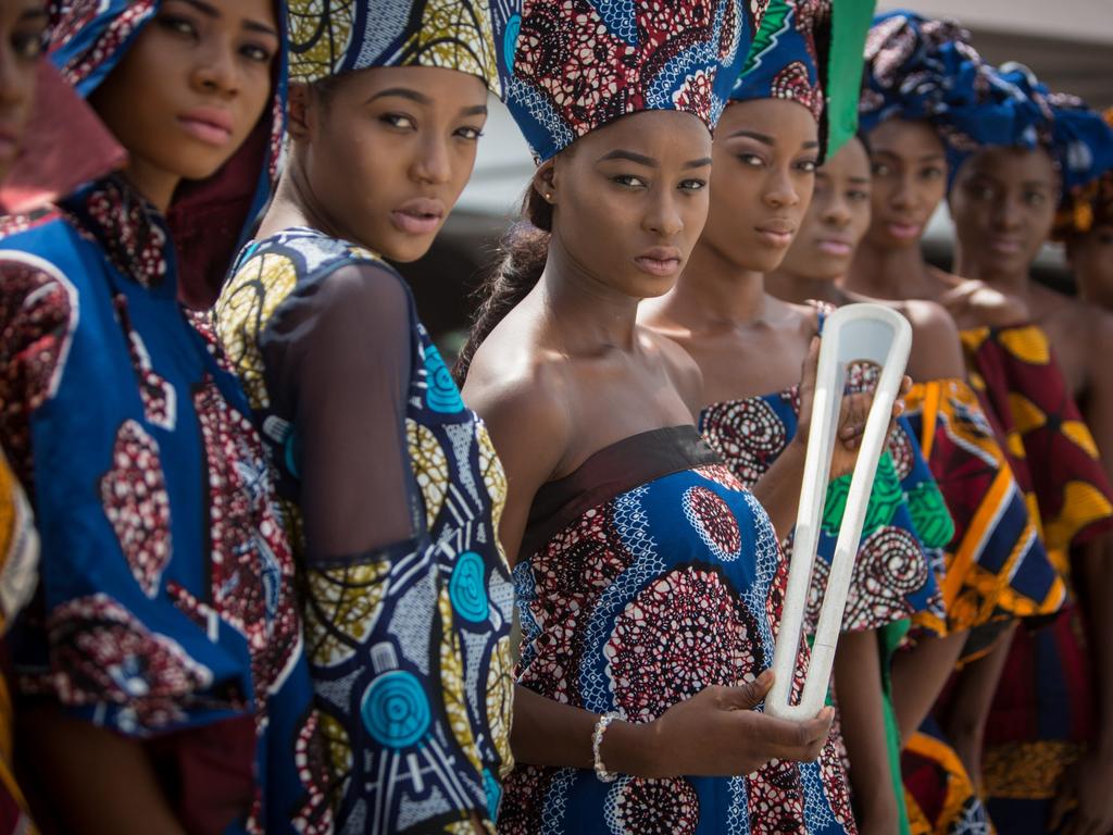 The Queen’s Baton today was received by His Royal Majesty King Oba Elegushi, where it took part in cultural shows including being presented to models who had given a catwalk of fashions, in Lagos, in Nigeria, on 4 April 2017.