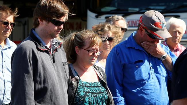 Sarah Vandepeer address the media with Stephen and Angus Vandepeer on day 3 of the search. Picture: Simon Cross